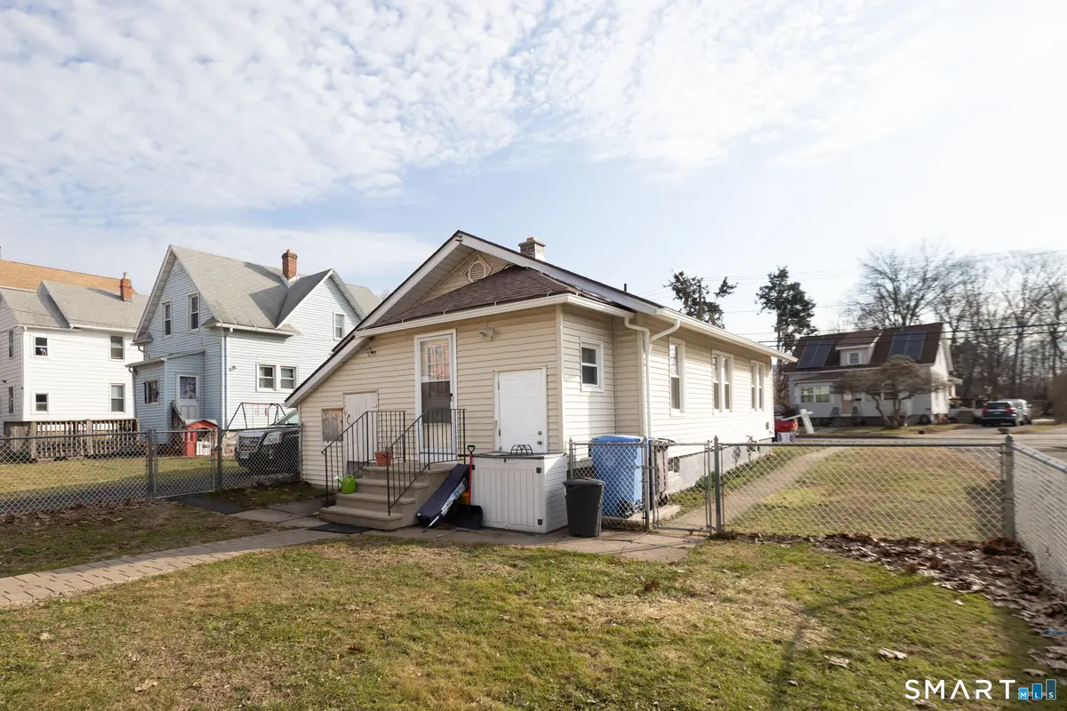 282 Stanley Street, New Britain, CT 06051 - #1