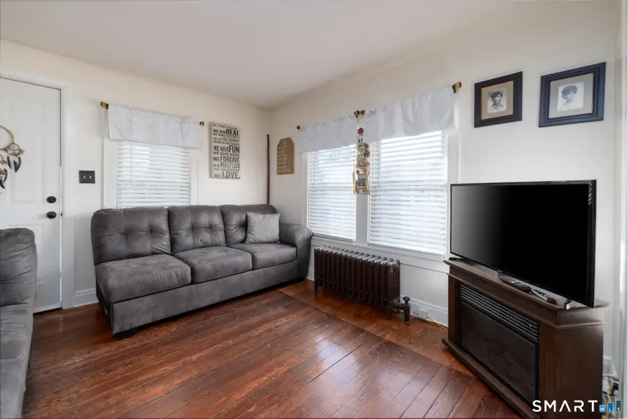 282 Stanley Street, New Britain, CT 06051 - #3