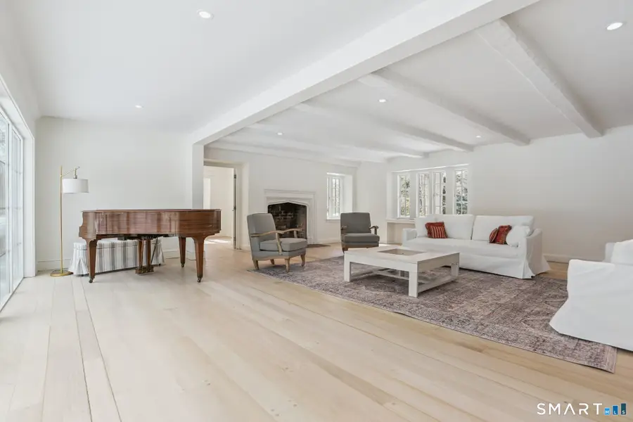 1085 Ridge Road, Hamden, CT 06517 - #2