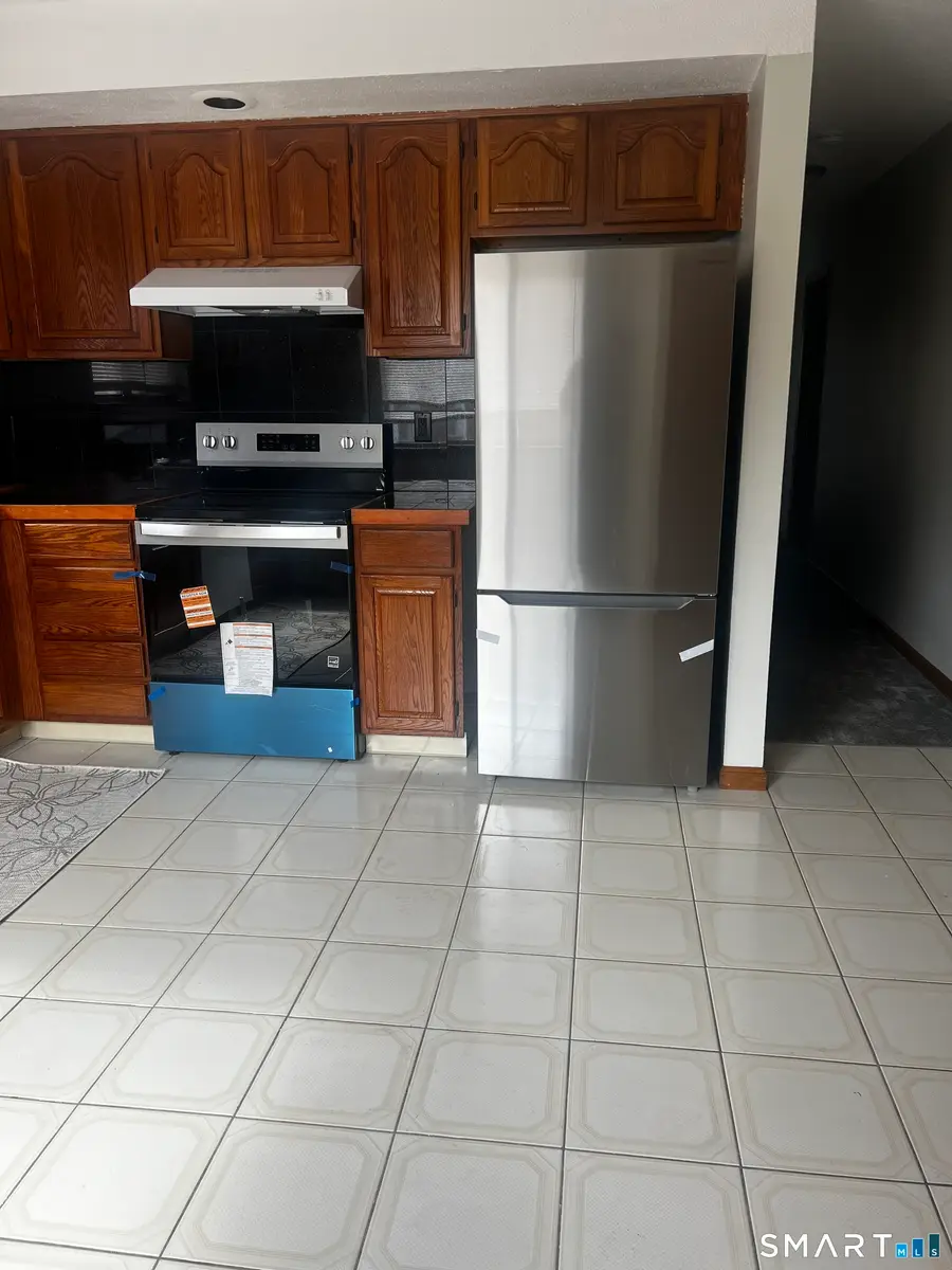 77 Mountford Street #2 west, Hartford, CT 06114 - #2