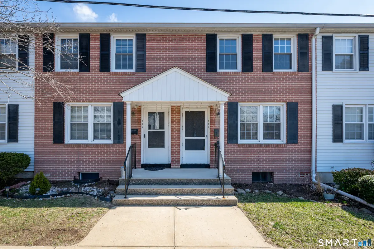 221 Sylvan Knoll Road, Stamford, CT 06902 - #1