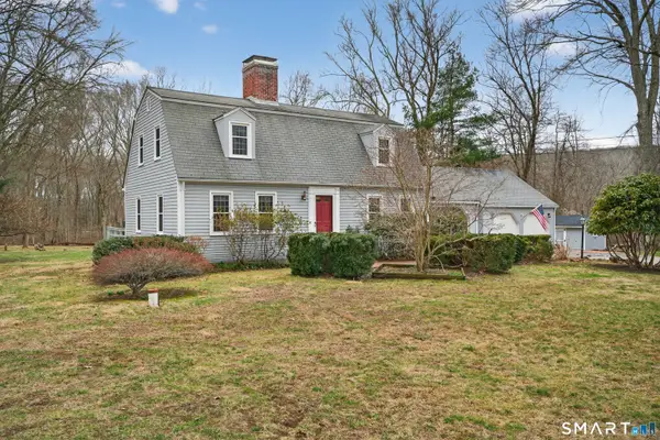 24 Saunders Hollow Road, Old Lyme, CT 06371