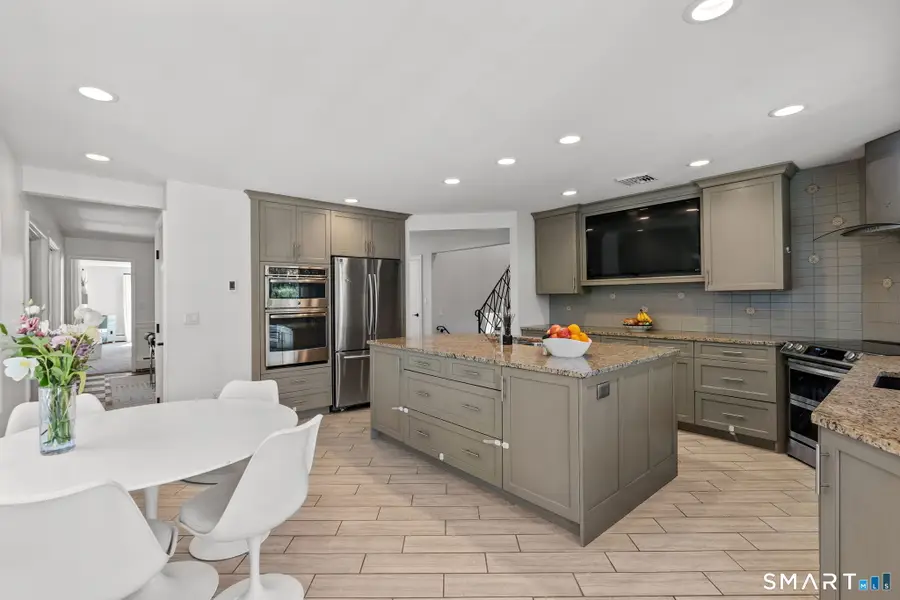 84 High Farms Road, West Hartford, CT 06107 - #2