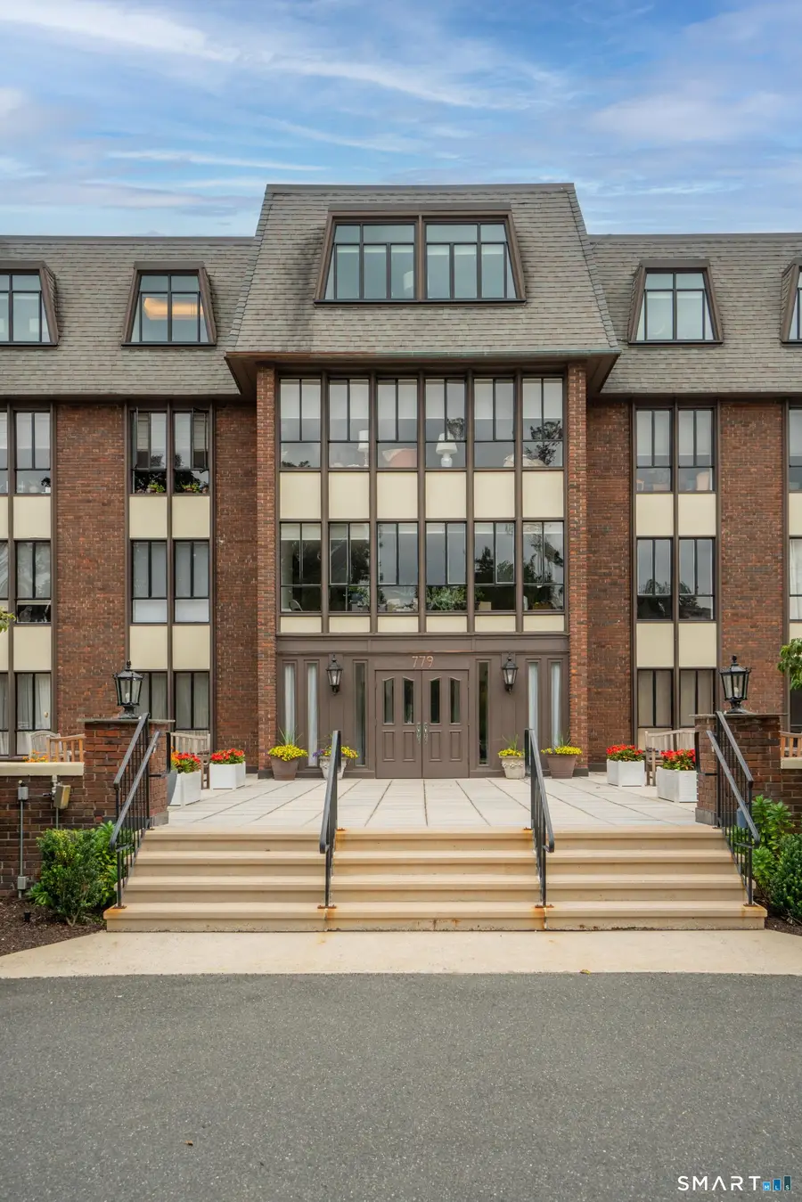 779 Prospect Avenue #B14, West Hartford, CT 06105 - #2