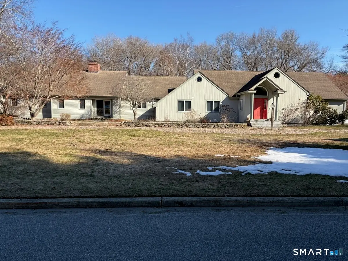 3 Westwood Drive, Waterford, CT 06385 - #1