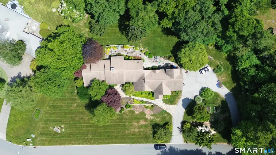 3 Westwood Drive, Waterford, CT 06385 - #2