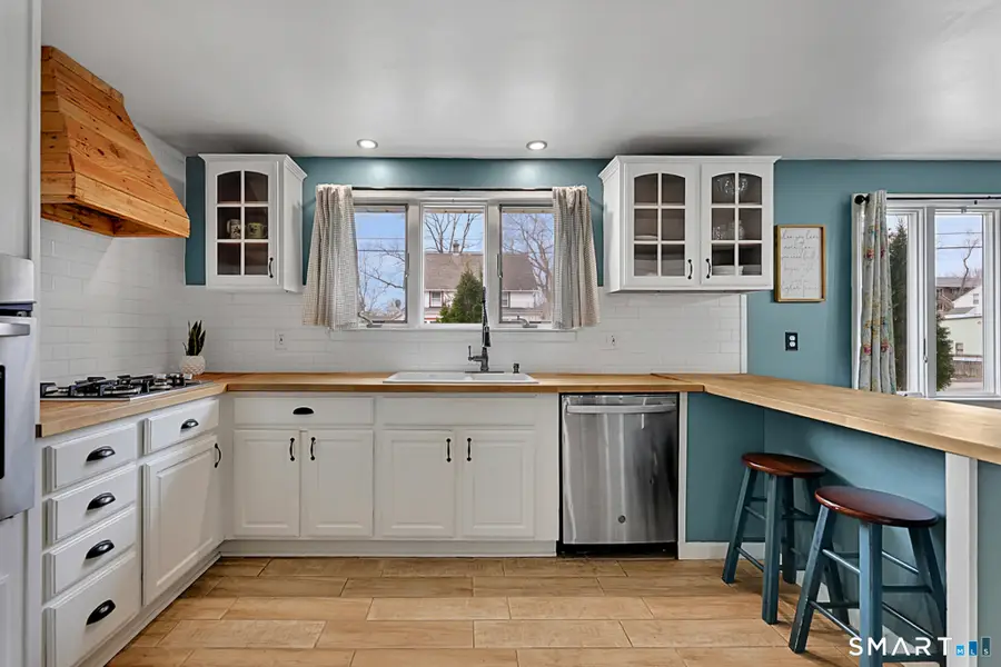 7 Curtis Street, Stafford Springs, CT 06076 - #3