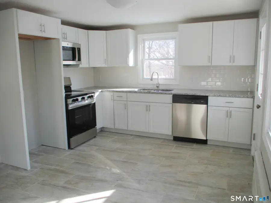 26 King Court, Enfield, CT 06082 - #2