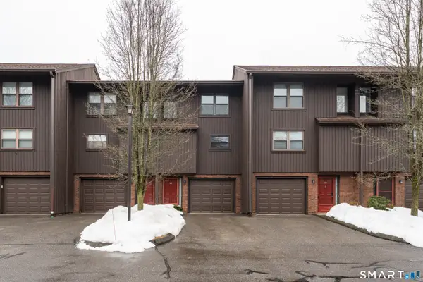 173 Natchaug Drive #173, Meriden, CT 06450