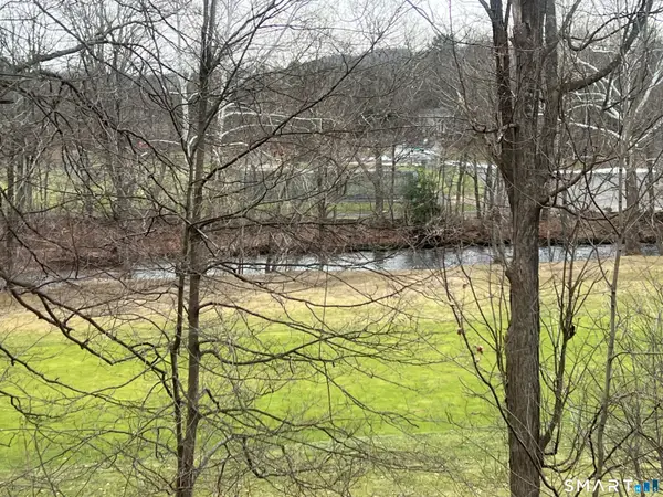 558 Heritage Village #C, Southbury, CT 06488