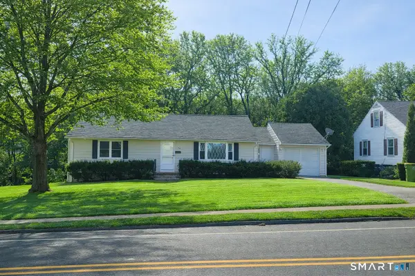 2916 East Main Street, Waterbury, CT 06705