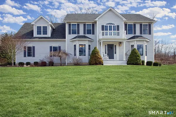 98 Arbor Crossing, East Lyme, CT 06333