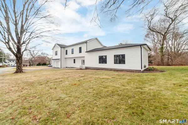 104 Eastfield Road, Waterbury, CT 06708