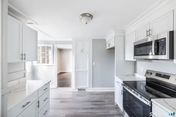 20 Randall Place, Waterbury, CT 06704