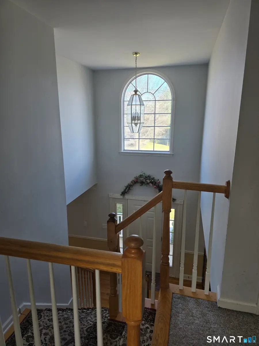 30 Commodore Hull Drive, Derby, CT 06418 - #2