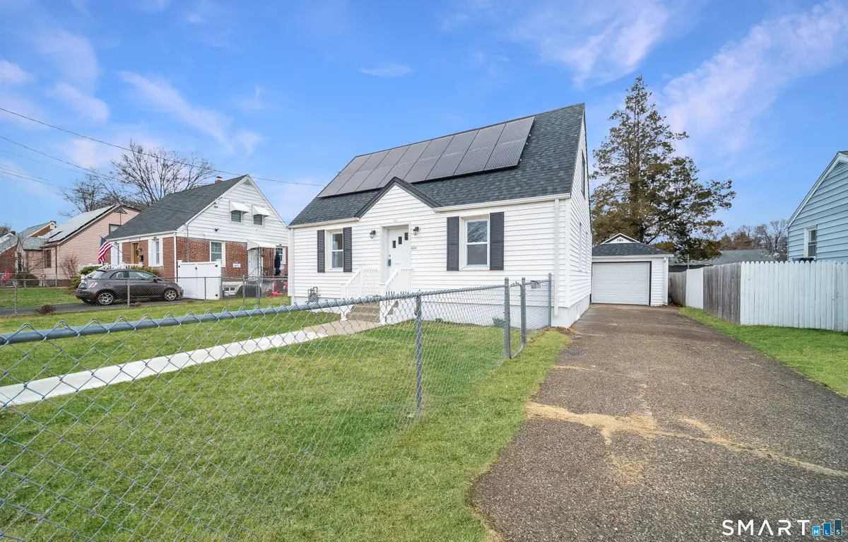 484 Reitter Street West, Stratford, CT 06614 - #1