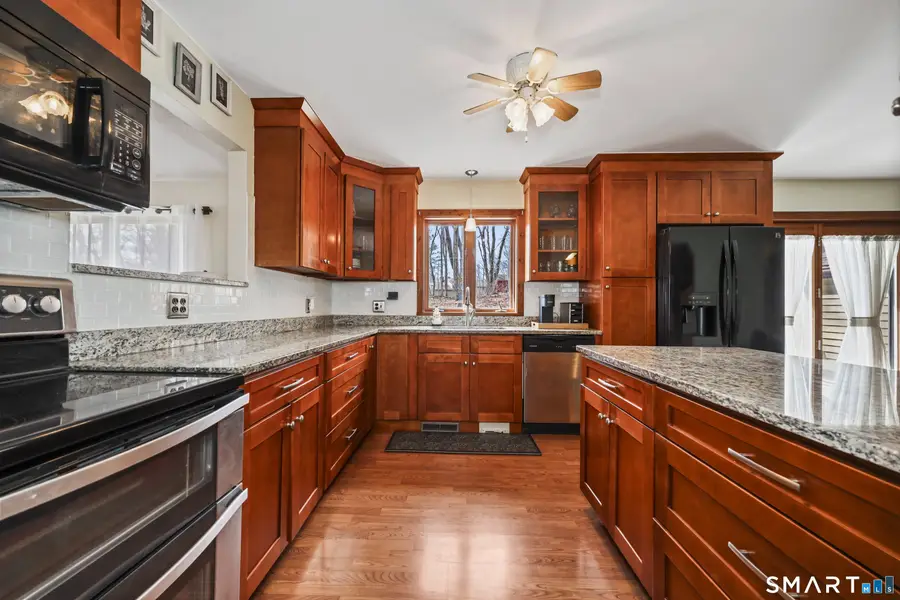 4 Alison Court, Prospect, CT 06712 - #3