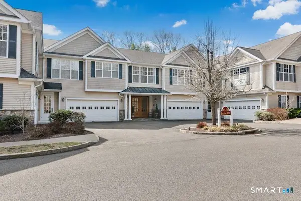 66 Suzie Drive #66, Newtown, CT 06470