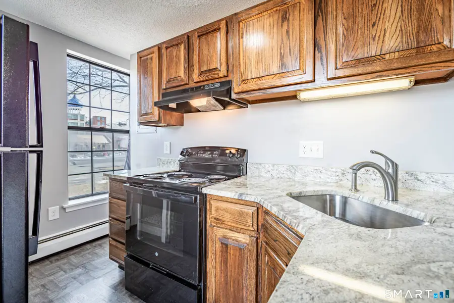 101 Huyshope Avenue #APT 1C, Hartford, CT 06106 - #3