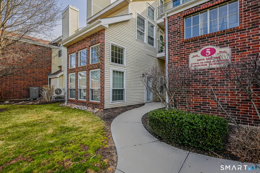 133 Carriage Crossing Lane #133, Middletown, CT 06457 - #2