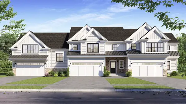 24 Village Circle #24, Guilford, CT 06437