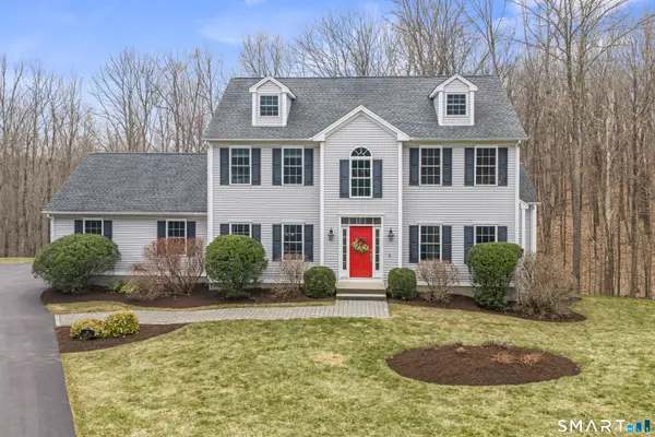 24 Andrew Place, Southbury, CT 06488