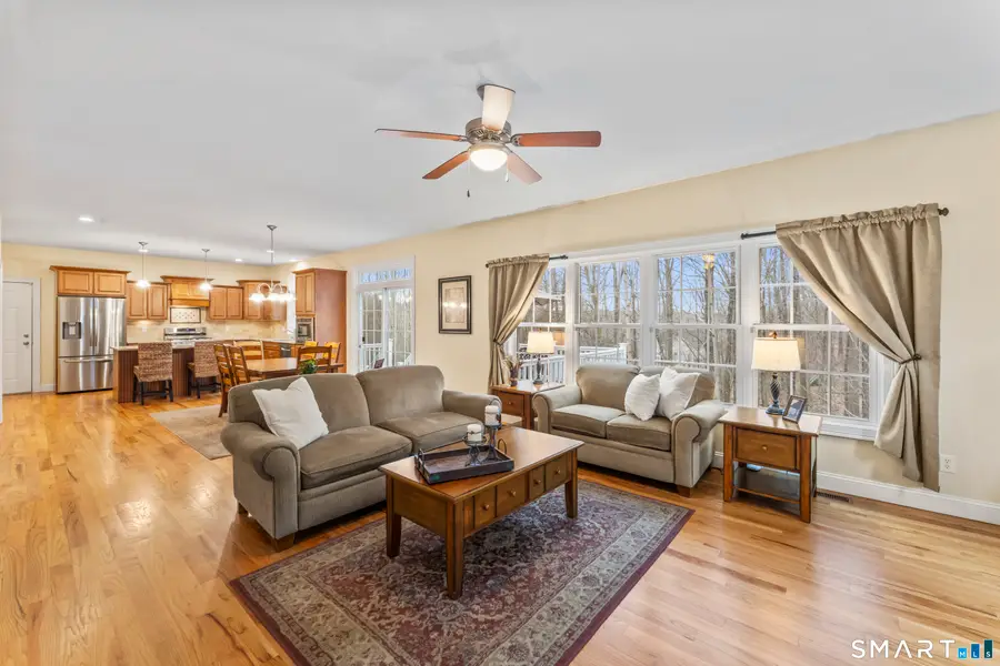 24 Andrew Place, Southbury, CT 06488 - #3