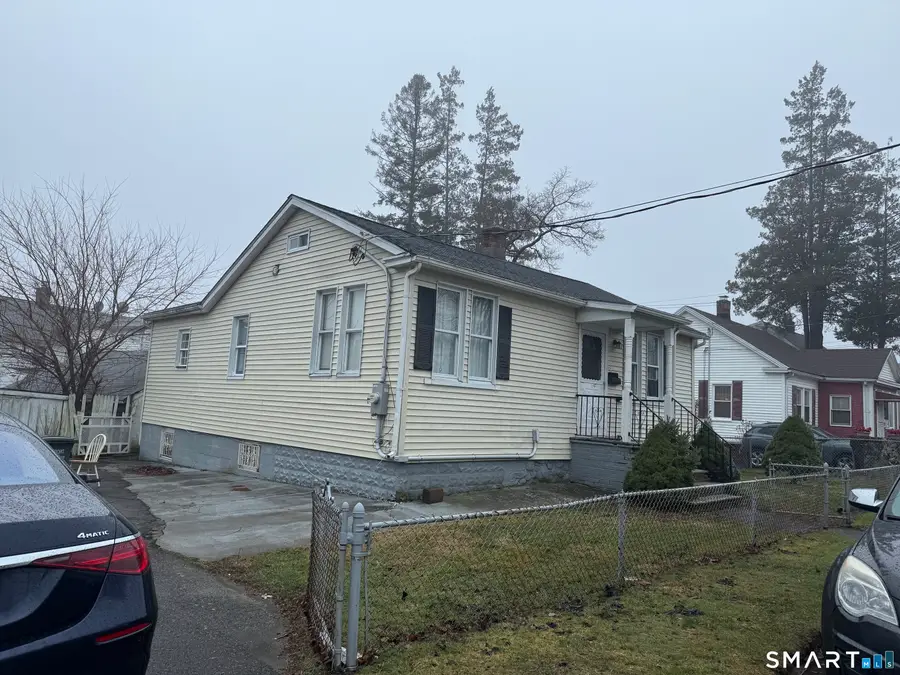 153 Marigold Avenue, Bridgeport, CT 06606 - #2