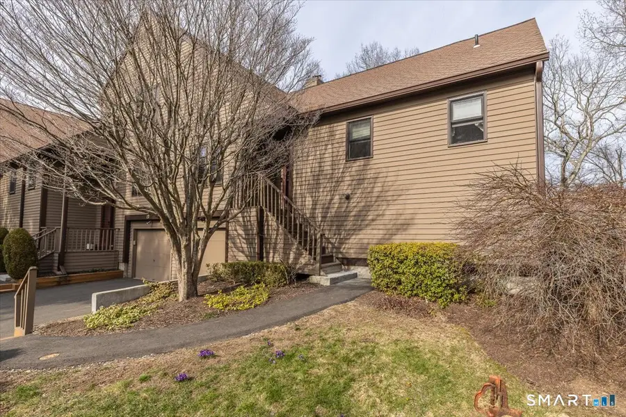 10 Juniper Circle #10, Monroe, CT 06468 - #2