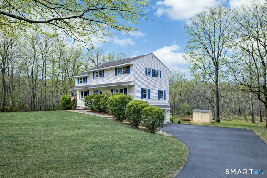 42 Scodon Drive, Ridgefield, CT 06877 - #3