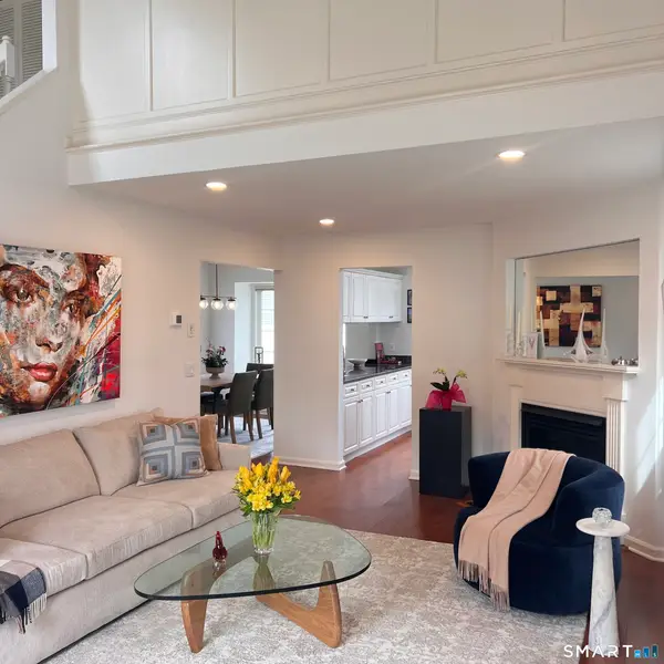 115 Top Gallant Road #6, Stamford, CT 06902