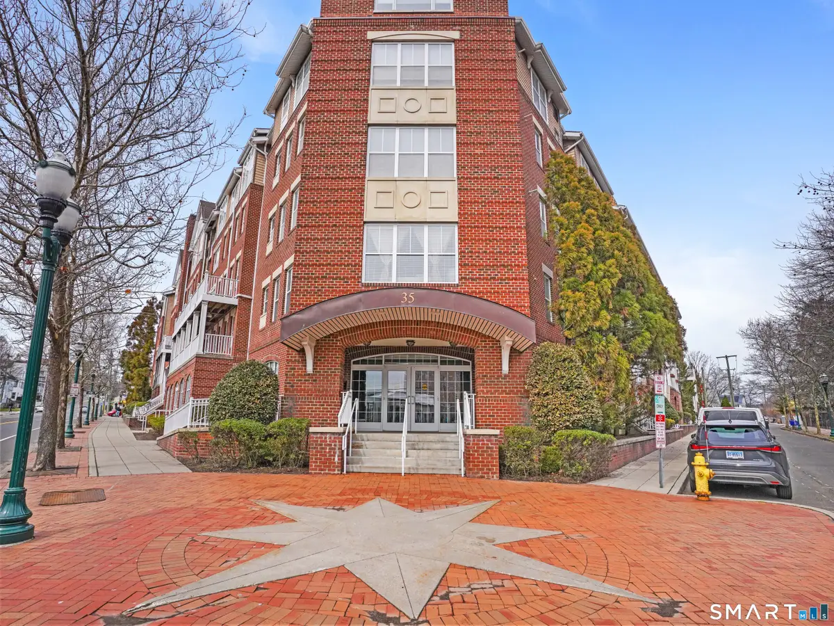 35 W Broad Street #224, Stamford, CT 06902 - #1