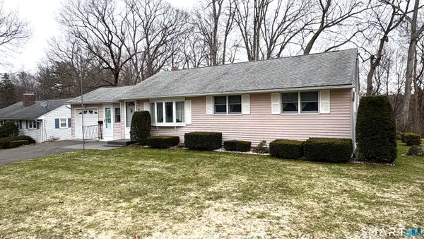 37 Indian Run, Enfield, CT 06082