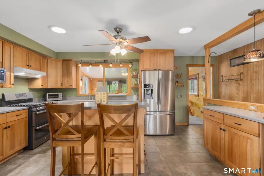 34 Robert Avenue, Killingly, CT 06239 - #3