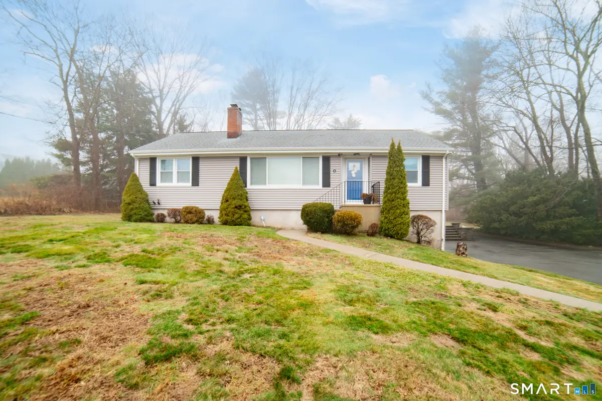 11 Whalley Road, Trumbull, CT 06611 - #1