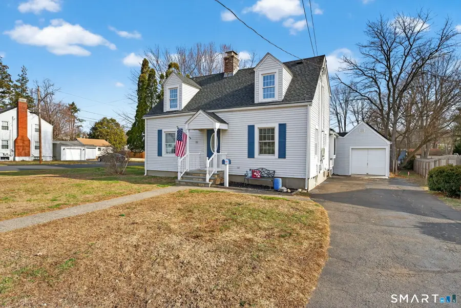 32 Garvan Street, Newington, CT 06111 - #3