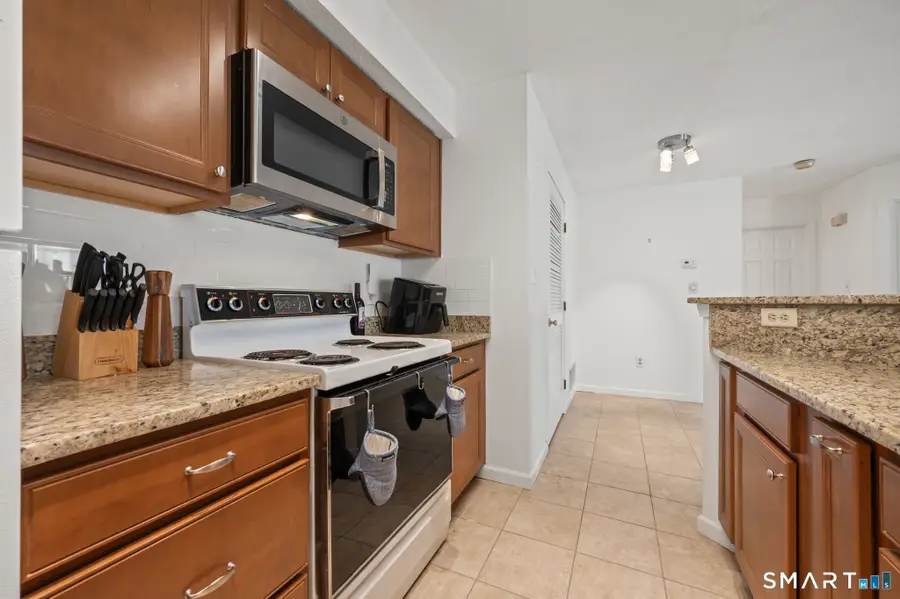 1 Forest Glen Circle #11, Middletown, CT 06457 - #3