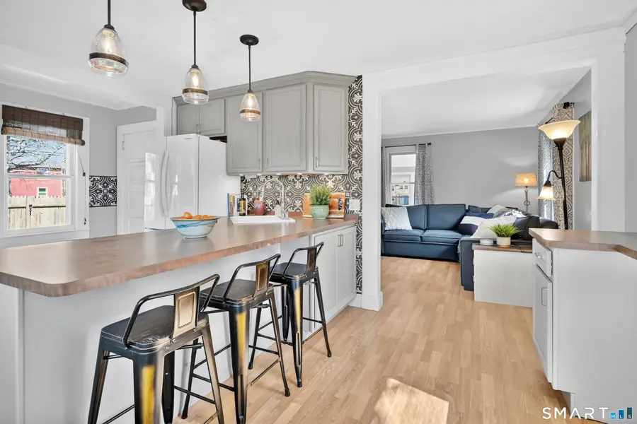 8 Gargan Place, Simsbury, CT 06070 - #2