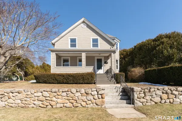 24 Clement Street, Waterford, CT 06385