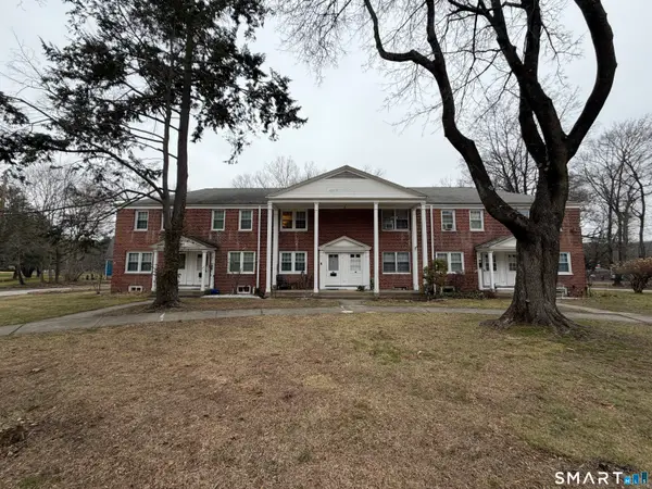 18 Bridge Street #APT 2C, Naugatuck, CT 06770