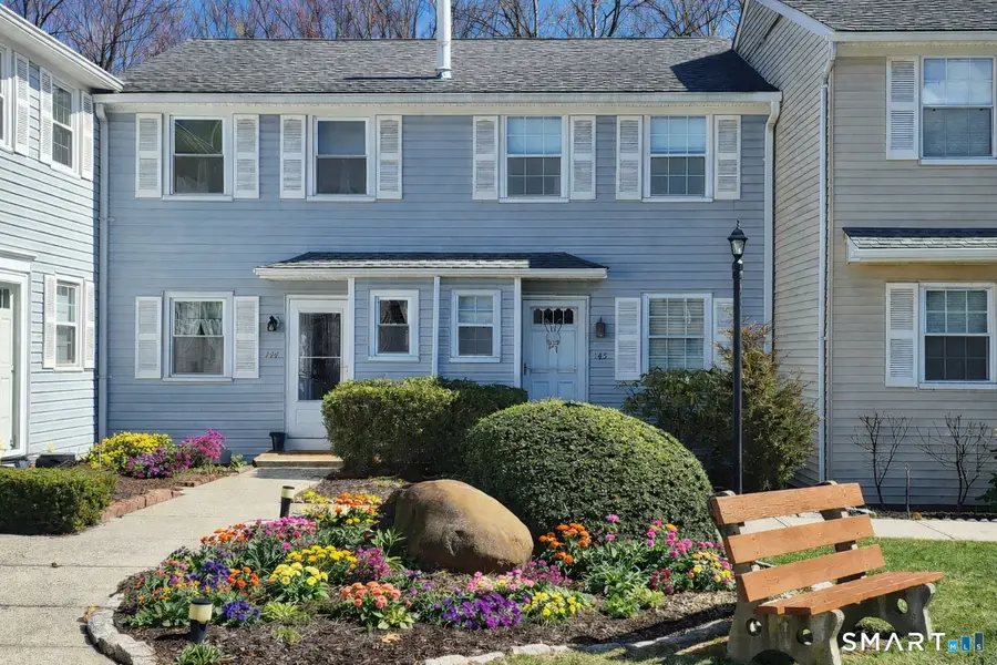 144 East Gate Lane #144, Hamden, CT 06514 - #2