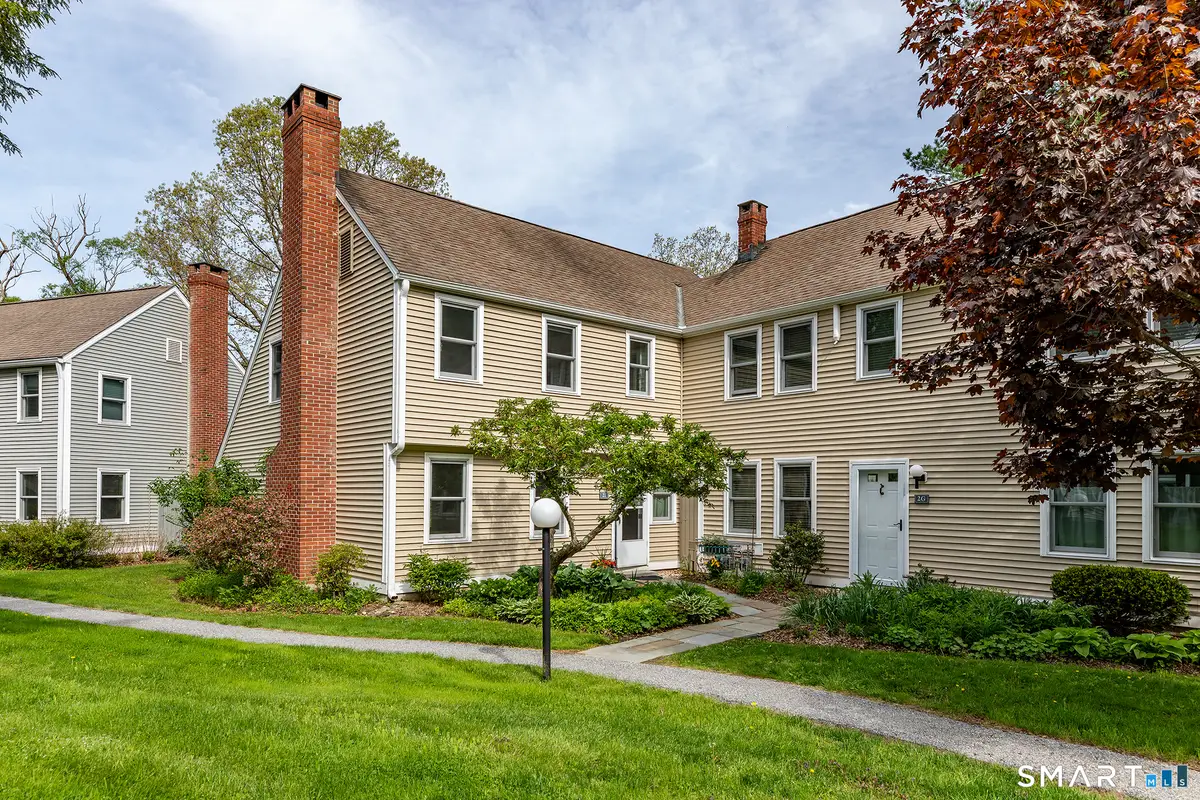 87 Canaan Road #APT 2F, Salisbury, CT 06068 - #1