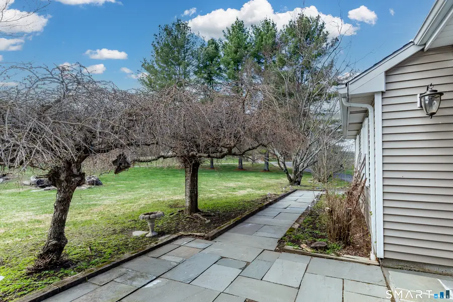 12 Quaker Ridge Road, Sherman, CT 06784 - #3