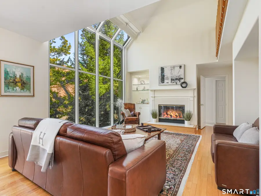 230 New Canaan Avenue #APT 14, Norwalk, CT 06850 - #2