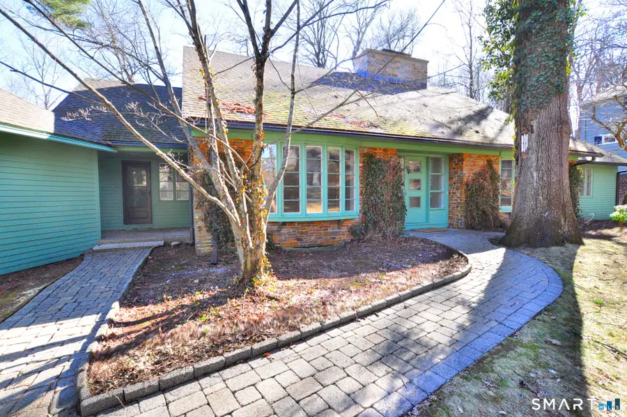 50 Beechtree Lane, West Hartford, CT 06107 - #2