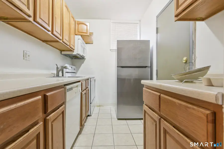 24 Merrill Street #APT D1, Hartford, CT 06106 - #2