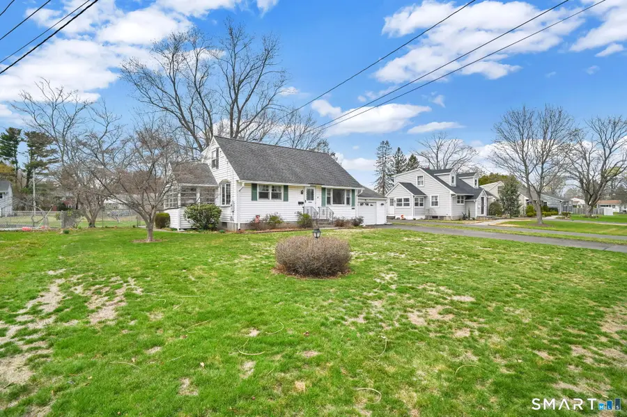 17 Kingsland Avenue, Wallingford, CT 06492 - #2