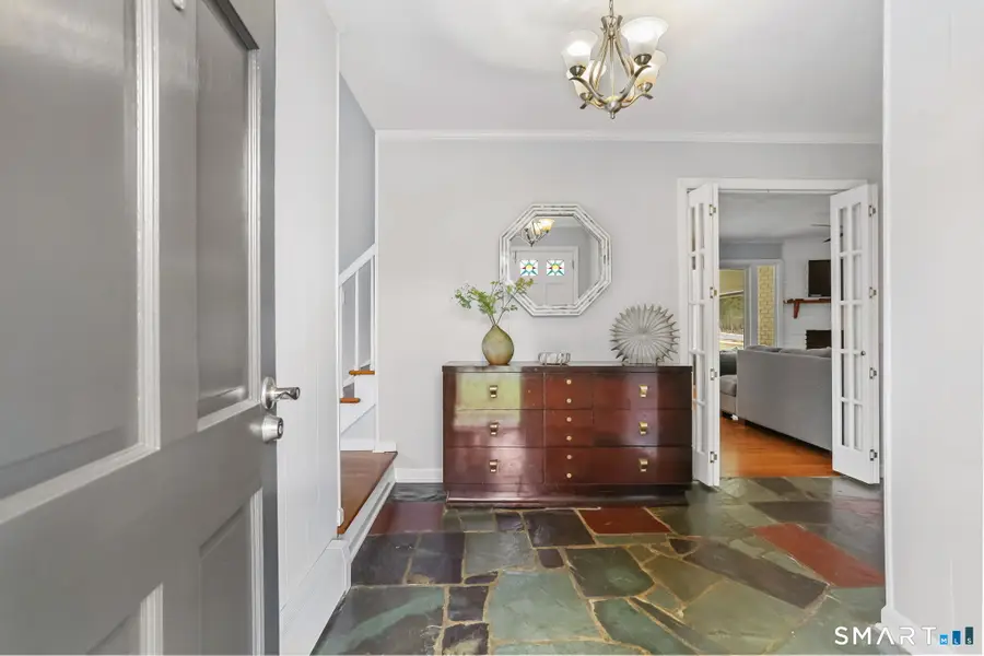 7 Gray Squirrel Drive, Norwalk, CT 06850 - #3