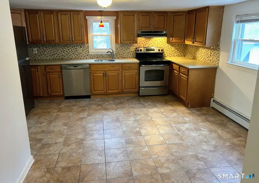 76 Bigelow Street, Manchester, CT 06040 - #2