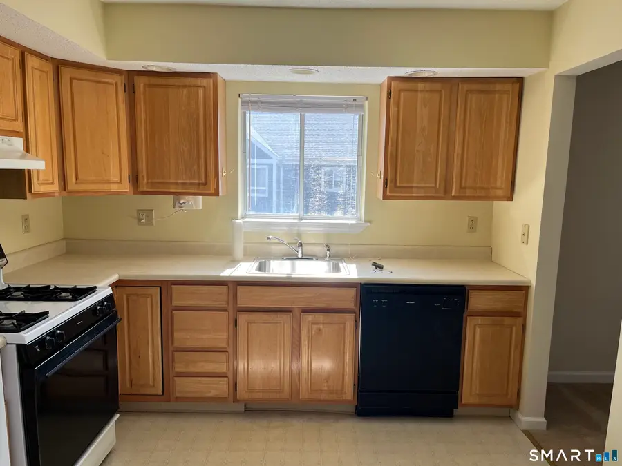 202 Windgate Circle #E, Monroe, CT 06468 - #3